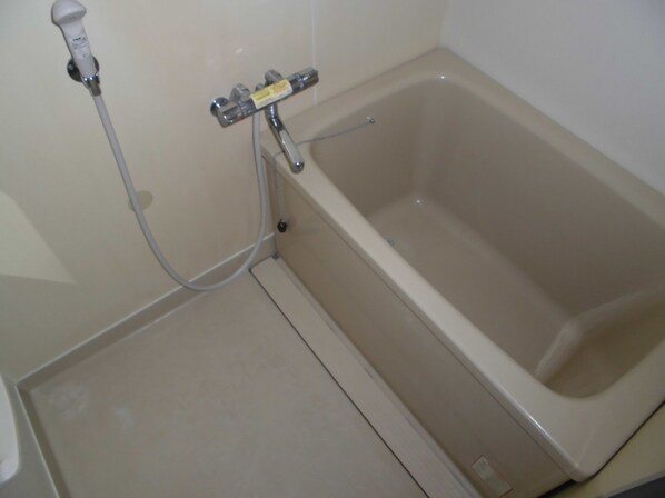 ジュネス伊伝居Ⅱの物件内観写真